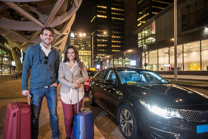 Malta Airport (MLA) Departure Transfer (Saint Julian's Hotels to Malta Airport)